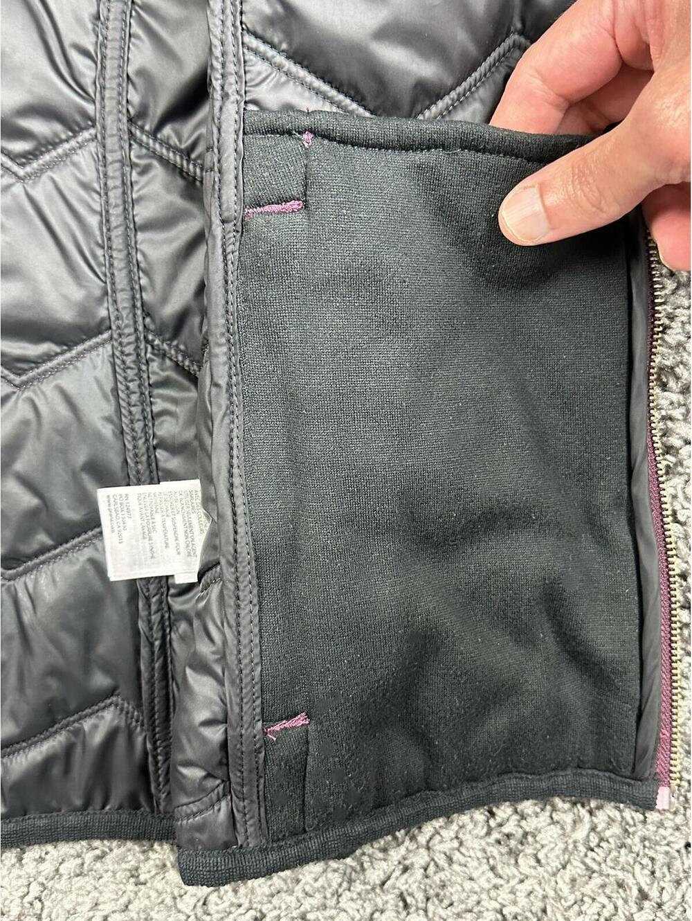 prAna Calla Wool Hooded Vest Womens Burgundy Quilted Faux Fur Trim Full Zip Sz M - Picture 10 of 15